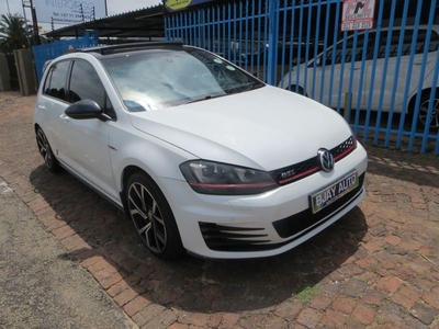 2014 Volkswagen Golf 7 2.0 TSI GTI DSG, White with 115000km available now!