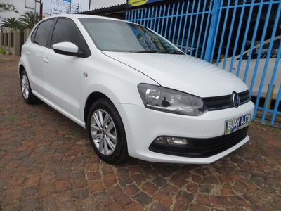 2021 Volkswagen Polo Vivo Hatch 1.4 Comfortline, White with 52000km available now!