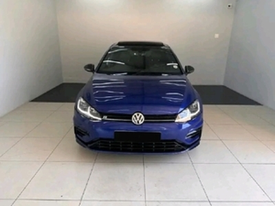 Volkswagen Golf R32 2019, Automatic, 2 litres - Springbok