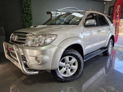 2011 Toyota Fortuner 3.0D-4D 4x4 auto For Sale