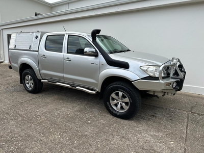 2011 Toyota Hilux 4.0 V6 Double Cab 4x4 Raider For Sale