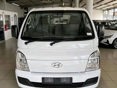 Hyundai H-1 2021, Manual, 2 litres - Cape Town