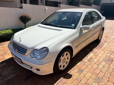 Mercedes Benz C200 Kompressor Elegance Auto