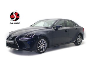 2019 Lexus Is 300h Se for sale