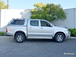 2010 TOYOTA HILUX D/Cab 3. 0 D-4D RB Raider Silver