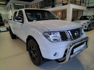 2015 NISSAN NAVARA 2.5TDI D/CAB 4X2