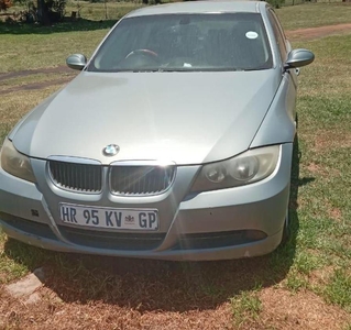 SELLING MY BMW 320I 2008 FOR R29.990