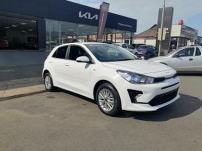 Kia Rio hatch 1.2 LS