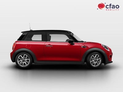 Used MINI Hatch Cooper Auto for sale in Gauteng