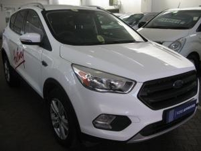 Ford Kuga 1.5T Ambiente