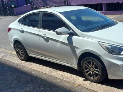Used Hyundai Accent 1.6 Glide Auto for sale in Kwazulu Natal
