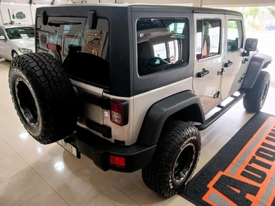 Used Jeep Wrangler Unlimited 2.8 CRD Highsport for sale in Western Cape