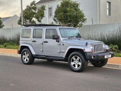 Used Jeep Wrangler Unlimited Sahara 3.6 V6 Auto for sale in Western Cape