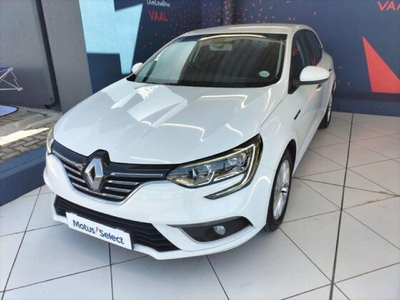 Used Renault Megane IV 1.2T Dynamique for sale in Gauteng