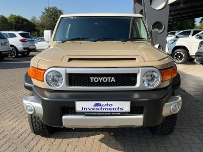 Used Toyota FJ Cruiser 4.0 V6 for sale in Gauteng