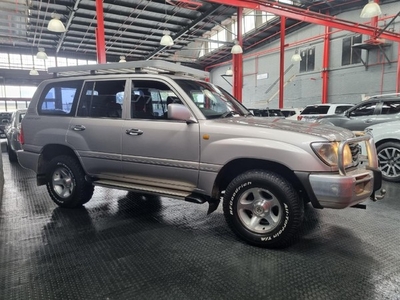 Used Toyota Land Cruiser 100 4.5 GX for sale in Gauteng
