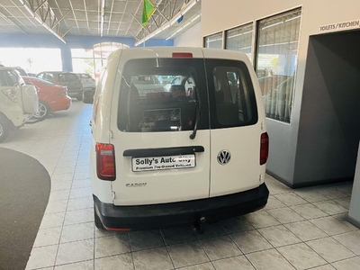 Used Volkswagen Caddy CrewBus 1.6i for sale in Eastern Cape