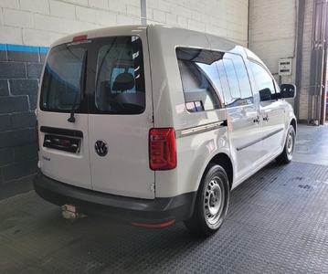 Used Volkswagen Caddy CrewBus 1.6i for sale in Western Cape