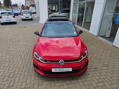 Used Volkswagen Golf VII GTI 2.0 TSI Auto TCR for sale in Gauteng
