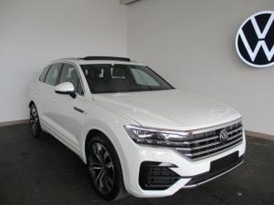 Volkswagen Touareg V6 TDI Executive R-Line