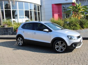 2013 Volkswagen (VW) Polo Cross () 1.6