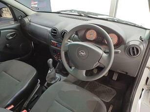2023 Nissan NP200 1.5 dCi Safety Pack