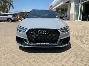 Audi RS4 2018, Automatic - Letsopa