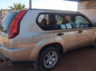 2010 Nissan X-trail SUV