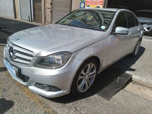 2011 Mercedes-Benz C 200 BlueEFFICIENCY Avantgarde