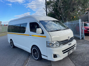 2011 TOYOTA QUANTUM GL 2.7 VVT-i HIGH ROOF MINIBUS