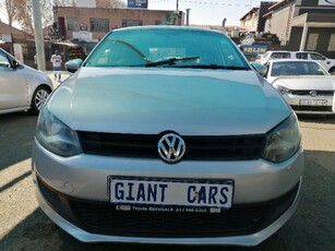 2013 Volkswagen Polo Vivo 5-door 1.4 For Sale in Gauteng, Johannesburg