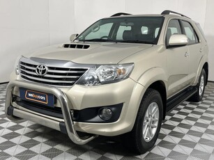 2014 Toyota Fortuner III 2.5 D-4D VNT Raised Body