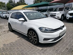 2019 Volkswagen Golf VII 1.0 TSI Comfortline Manual For Sale For Sale in Gauteng, Johannesburg