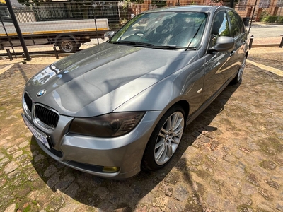 2011 BMW 3 Series 320i For Sale