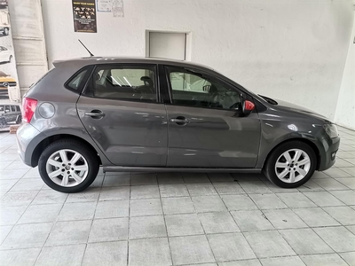2012 VW POLO 6 1.6 Mechanically perfect with Clothes Seat