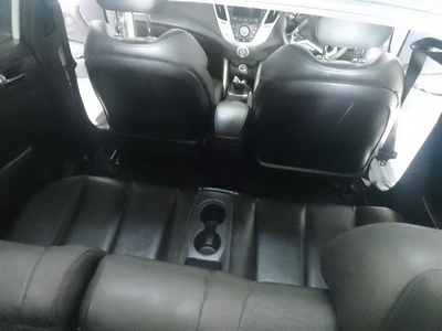 2016 Hyundai Veloster 1.6GDi MANUAL Silver color Reverse Camera Leather seat 920