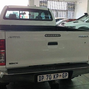 Toyota Hilux 2.5 D4d Extra Cab High Rider manual Diesel