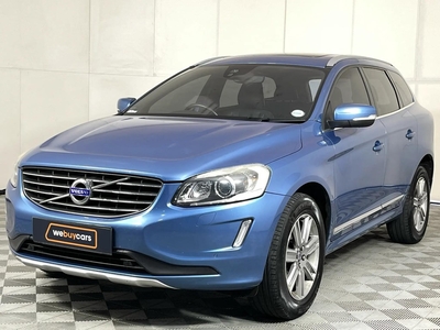 2016 Volvo XC60 T6 Excel/Momentum Geartronic FWD