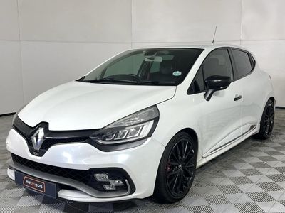 2017 Renault Clio IV 1.6 RS 220 EDC Trophy