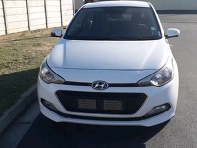 Hyundai i20 2015, Manual, 1.4 litres - Plettenbergbay