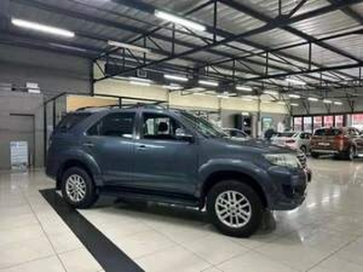 Toyota Fortuner 2014, Automatic, 2.5 litres - Pretoria