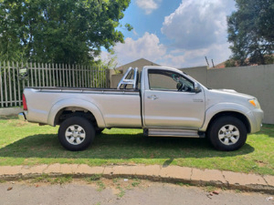 Toyota Hilux 2009, Manual, 3 litres - Nelspruit