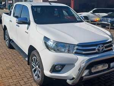 Toyota Hilux 2017, Automatic, 2.8 litres - Isando