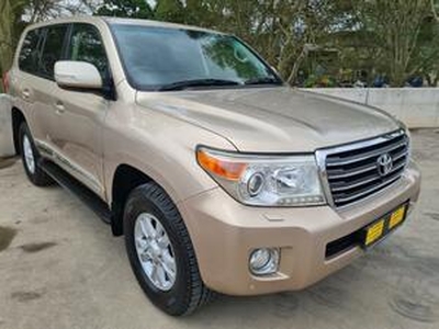 Toyota Land Cruiser 2012, Automatic, 4.5 litres - Diswilmar AH