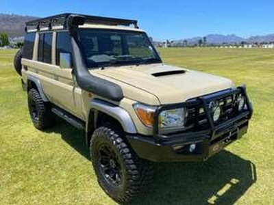 Toyota Land Cruiser 2022, Manual, 4.5 litres - Cape Town