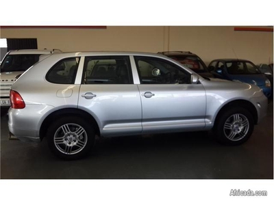 2006 Porsche Cayenne S 4. 5 Tiptronic. Warrenty