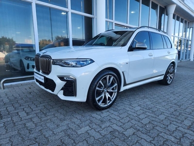 2022 BMW X7 M50d