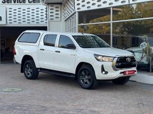 Toyota Hilux 2.4GD-6 double cab 4x4 Raider manual