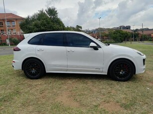 Used Porsche Cayenne GTS Auto for sale in Gauteng