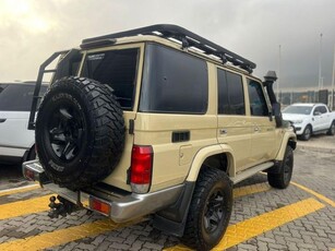 Used Toyota Land Cruiser 76 76 4.5 D V8 Station Wagon for sale in Gauteng